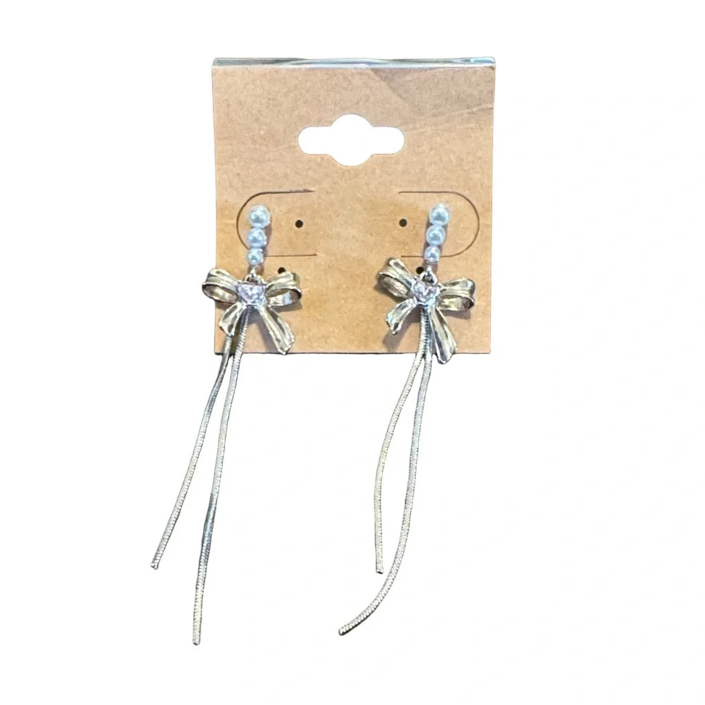 Silver Bow Dangle Earrings with Faux Pearls NWOT